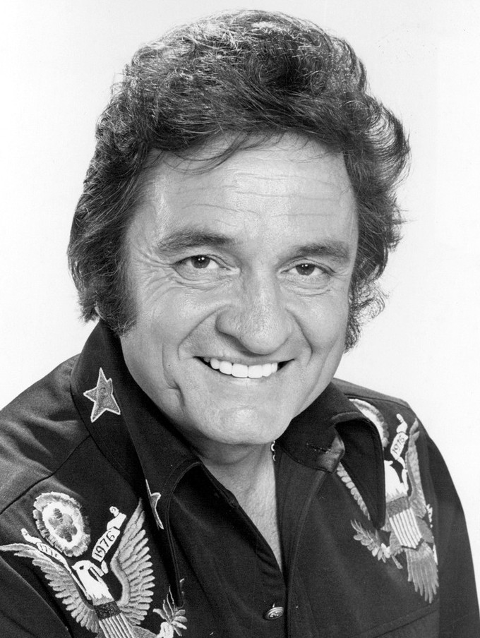 Johnny Cash in 1977 (Wikipedia)